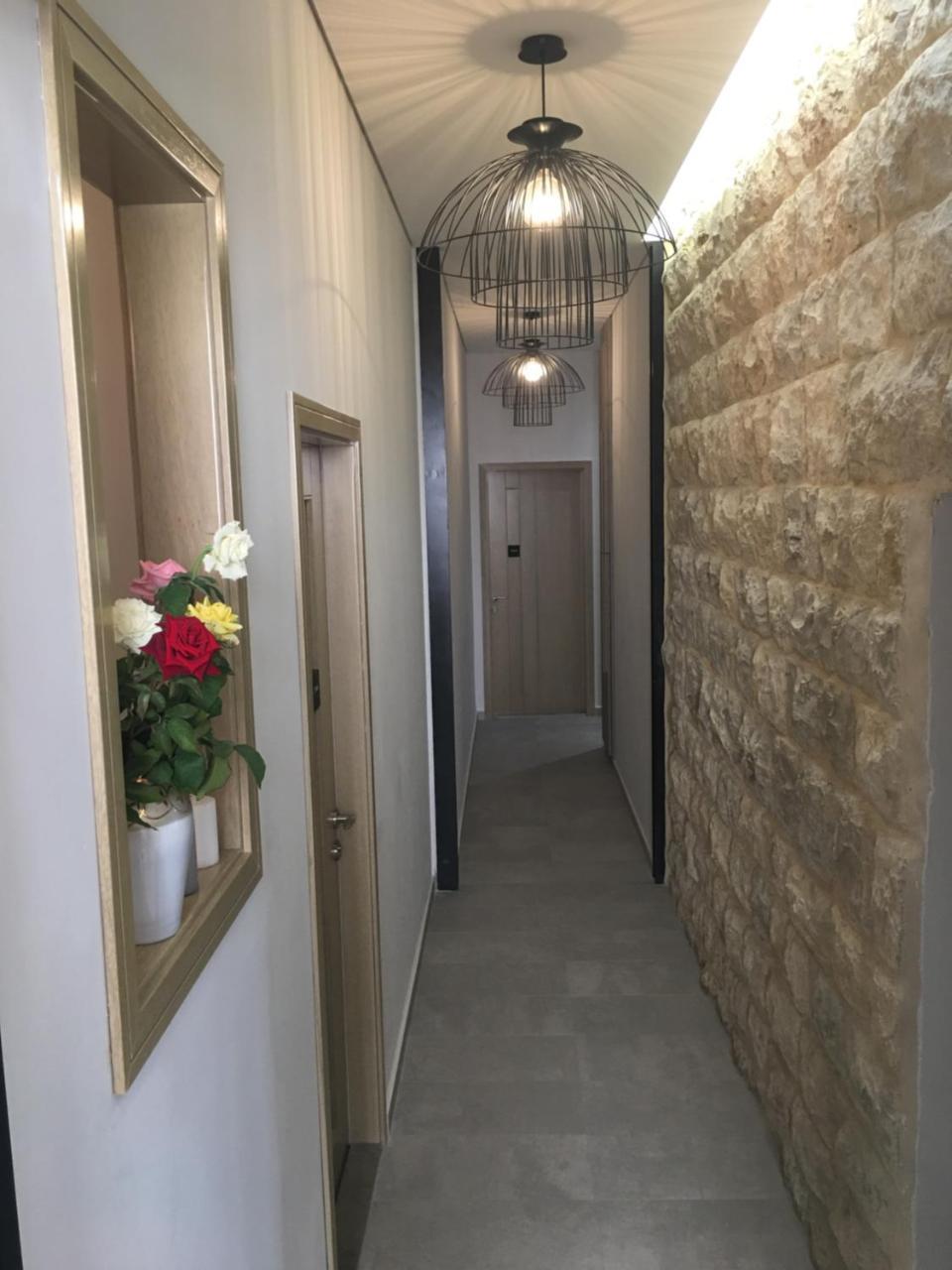 Beit Lebbos Boutique Hotel ベイト・エッディーン エクステリア 写真